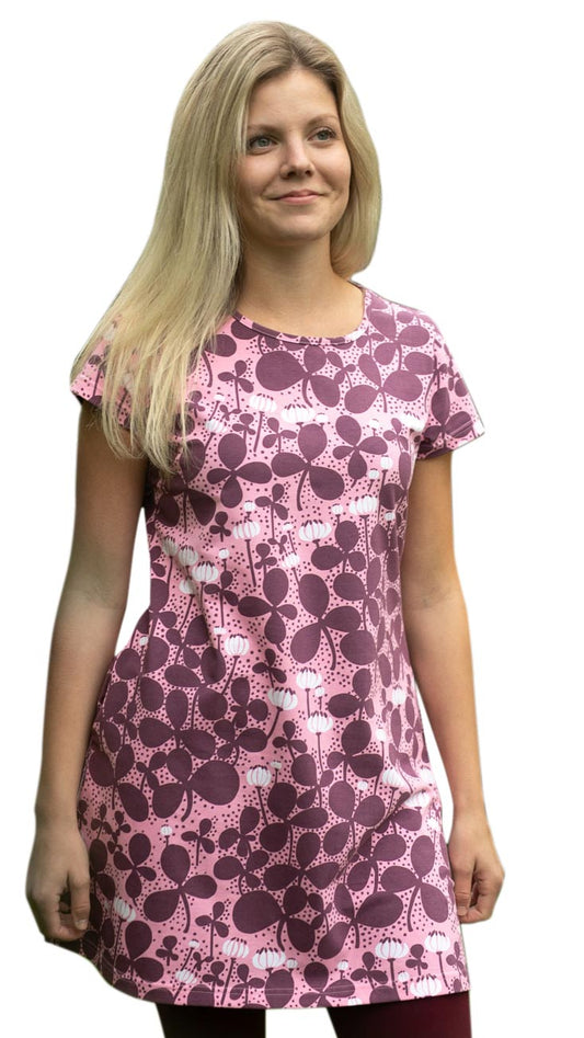 PaaPii Lyyra-tunika, apila, vaaleanpunainen, tunika mallin päällä